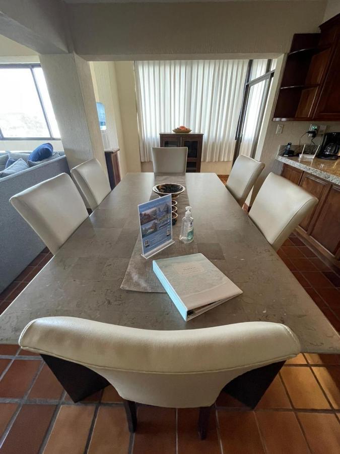 Best Location In Medano Beach -Marina Sol Lrg 2 Bed Steps To Beach, Downtown & Marina Cabo San Lucas Eksteriør bilde